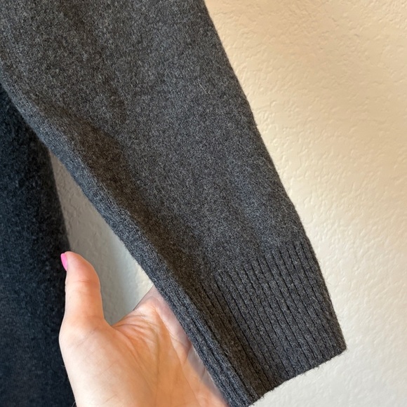 Treasure & Bond Charcoal Gray Long Sleeve wool blend sweater Dress - Picture 6 of 7